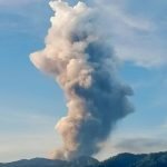 Pendaki Nekat Naik Gunung Dukono Saat Erupsi Kena Blacklist