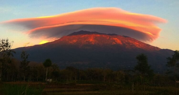 Gunung Lawu