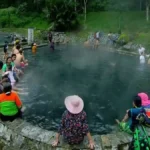 Pemandian Air Panas Terkenal di Indonesia, Wisata Hangat yang Bikin Badan Rileks_11zon Pemandian Air Panas Terkenal di Indonesia, Wisata Hangat yang Bikin Badan Rileks