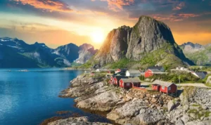 Wisata di Norwegia, dan Cahaya Utara yang Bikin Perjalanan Terasa Sinematik